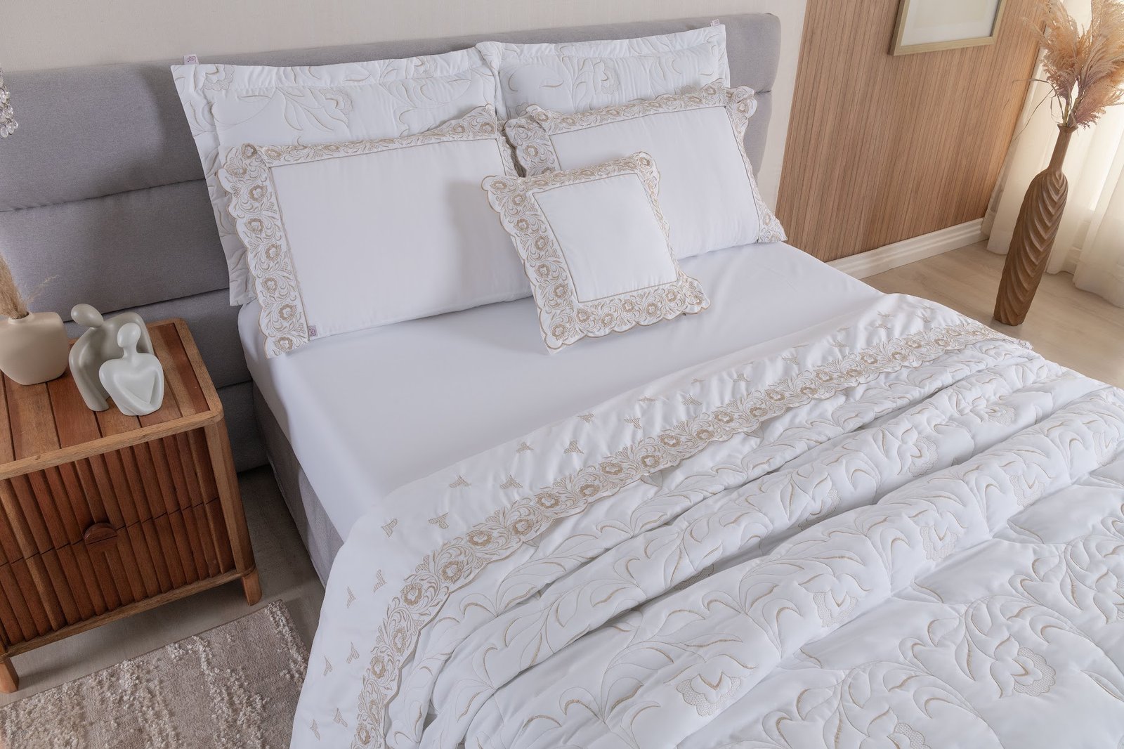 Jogo de Cama Juma Elegance Cor:Branco;Tamanho:Queen