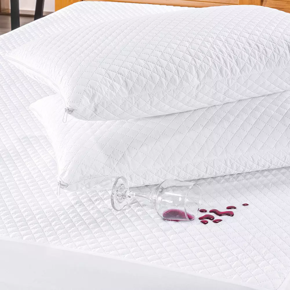 Protetor de Travesseiro Matelado Impermeável Cor:Branco