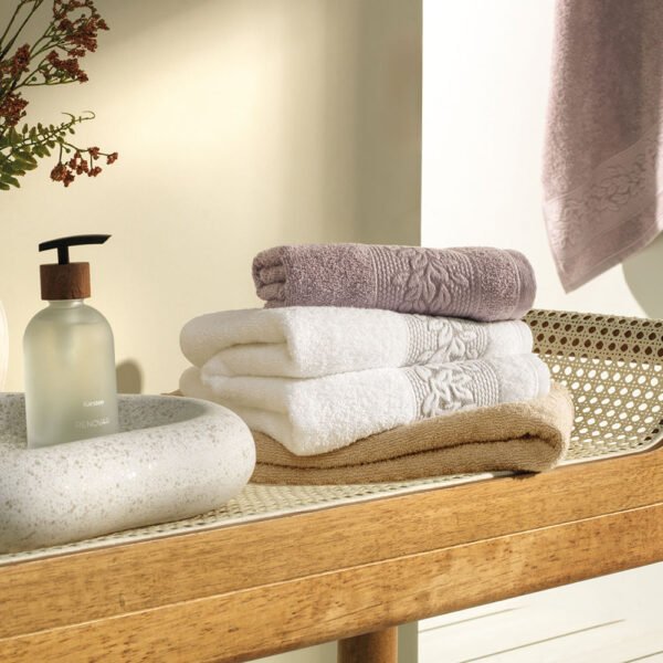 Toalha Karsten Provence Jacquard 420 g/m²
